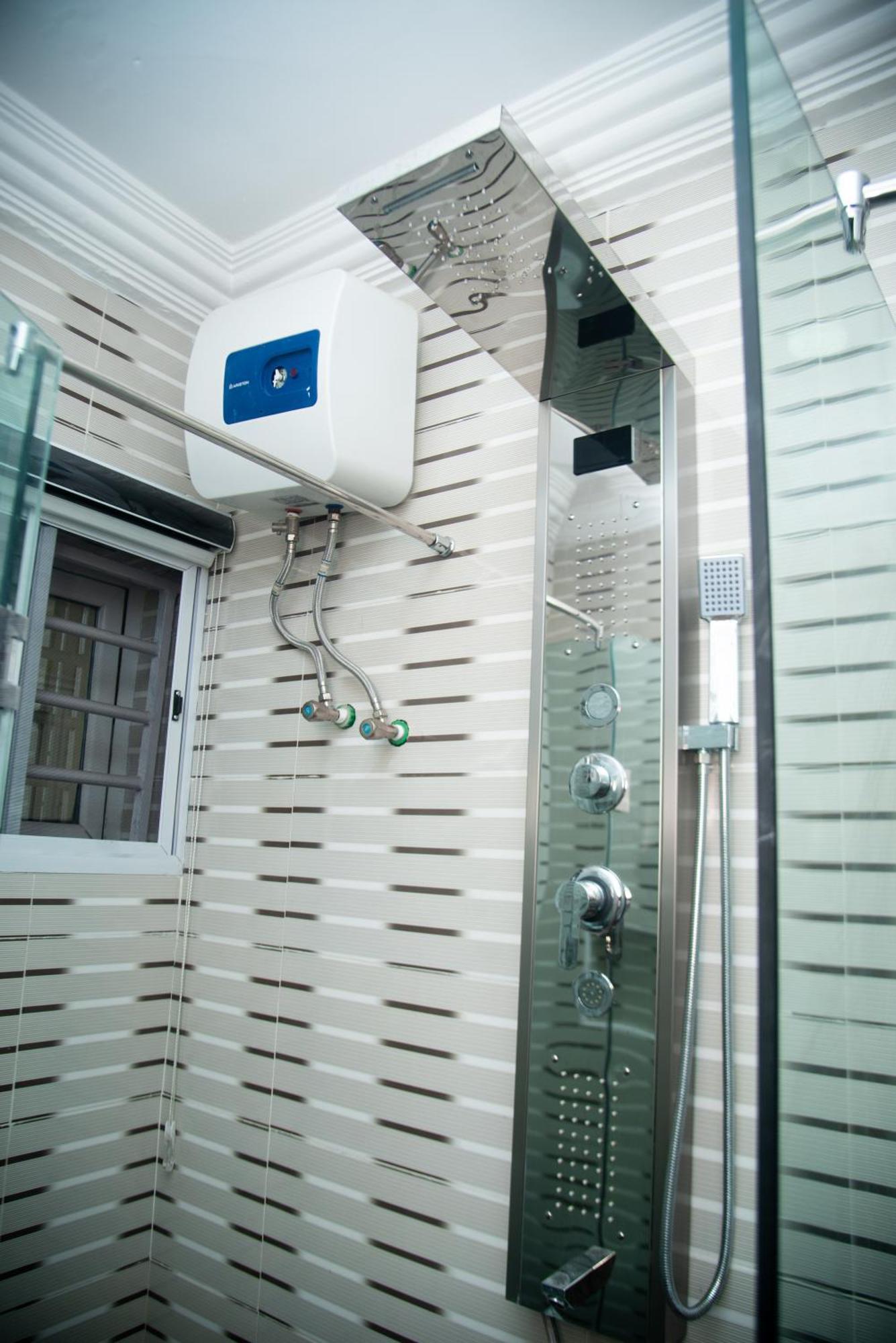Aylesbury Homes Luxury Apartments Леккі Екстер'єр фото